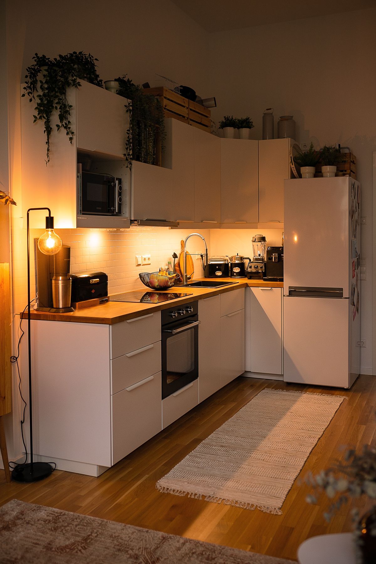 How to Use a Karcher Window Vacuum for Best Results
